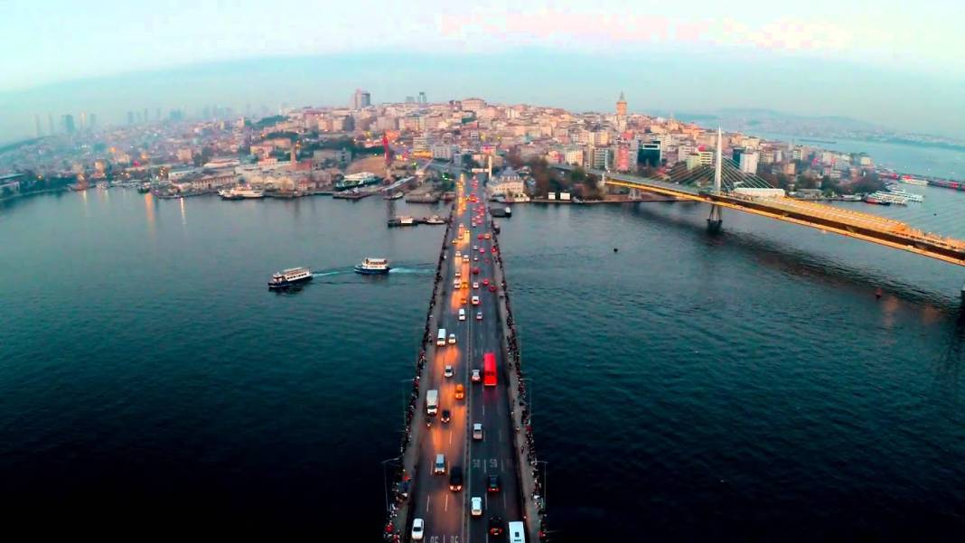 Tamamen tahtadan yapılan İstanbul’daki köprünün hikayesini biliyor musunuz? 15